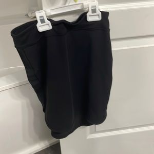 Lululemon skirt size 4